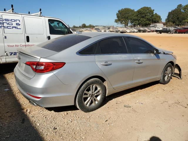 Photo 3 from auction – 2015 HYUNDAI SONATA SE with VIN 5NPE24AF2FH025987
