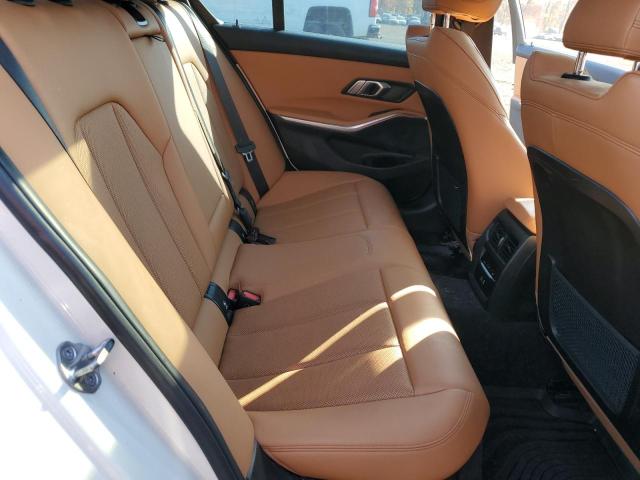 Photo 10 from auction – 2022 BMW 330XI with VIN 3MW5R7J0XN8C38306