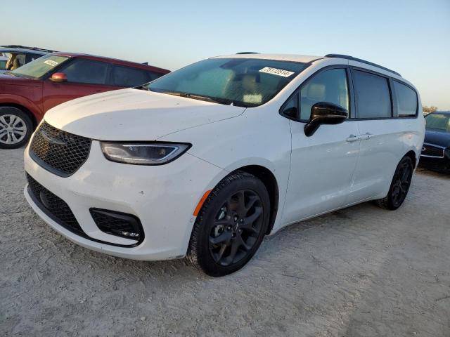 CHRYSLER PACIFICA T 2024 con VIN 2C4RC1BG7RR113624 - Foto de la subasta
