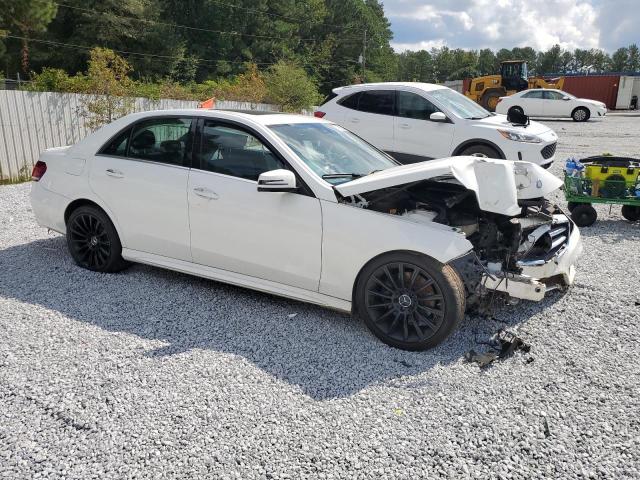 Photo 4 from auction – 2014 MERCEDES-BENZ E 350 with VIN WDDHF5KB1EB039209