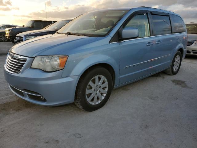 CHRYSLER TOWN & COU 2013 with VIN 2C4RC1BG7DR715075 - Photo from auction
