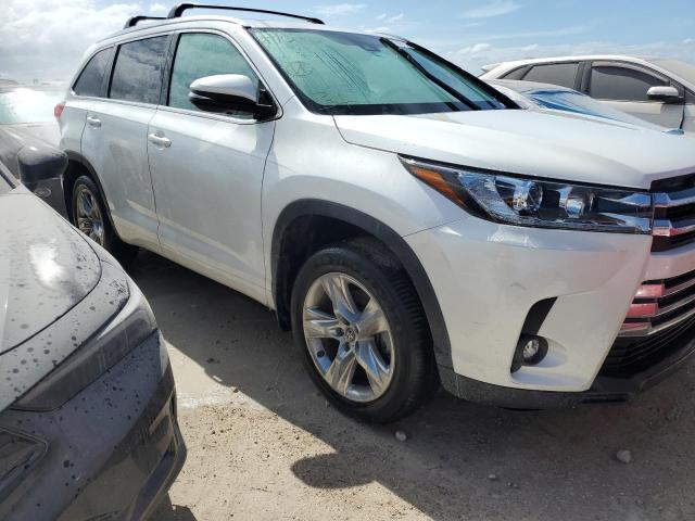Photo 4 from auction – 2019 TOYOTA HIGHLANDER with VIN 5TDDZRFH8KS996561