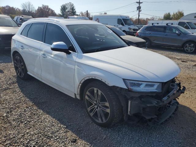 Photo 4 from auction – 2018 AUDI SQ5 PREMIU with VIN WA1A4AFY4J2015872