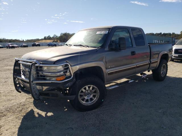 CHEVROLET SILVERADO 2001 with VIN 2GCEC19T011393391 - Photo from auction