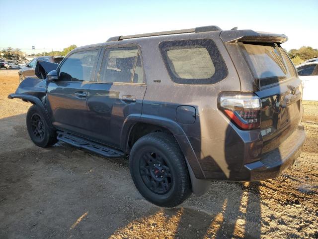 Photo 2 from auction – 2015 TOYOTA 4RUNNER SR with VIN JTEBU5JR8F5247801