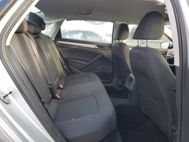 Photo 10 from auction – 2013 VOLKSWAGEN PASSAT S with VIN 1VWAP7A36DC095098