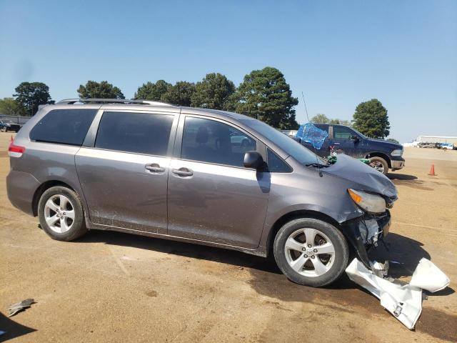 Photo 4 from auction – 2013 TOYOTA SIENNA LE with VIN 5TDKK3DC7DS315888