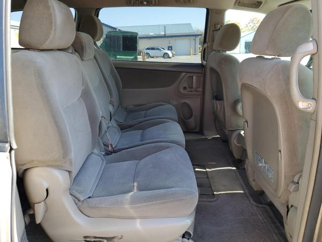 Photo 11 from auction – 2004 TOYOTA SIENNA CE with VIN 5TDZA23C44S104757
