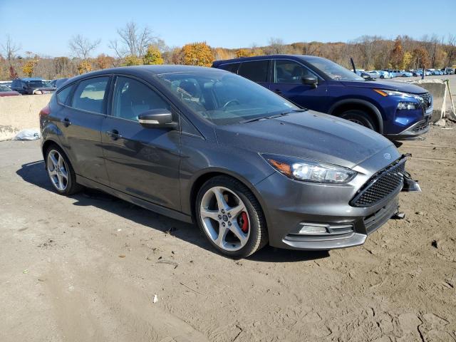 Photo 4 from auction – 2018 FORD FOCUS ST with VIN 1FADP3L98JL289126