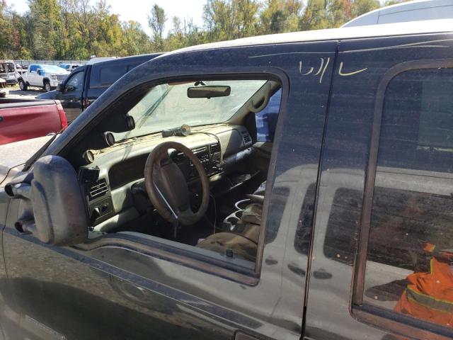 Photo 12 from auction – 2001 FORD F250 SUPER with VIN 3FTNW20F01MA75204
