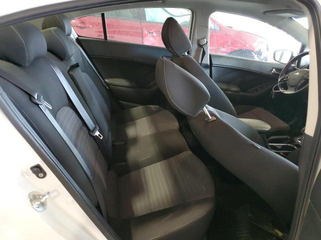 Photo 10 from auction – 2017 KIA FORTE LX with VIN 3KPFL4A72HE040877