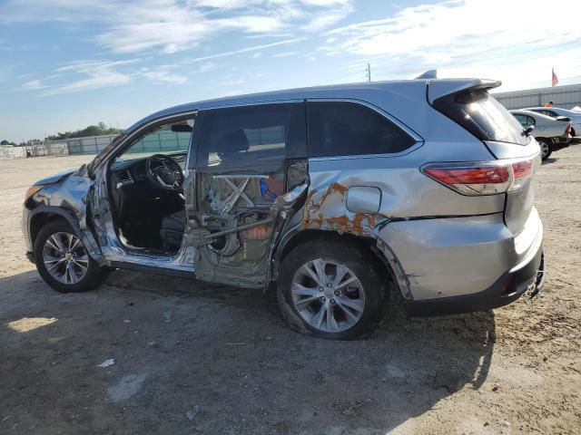 Photo 2 from auction – 2014 TOYOTA HIGHLANDER with VIN 5TDZKRFH0ES033426