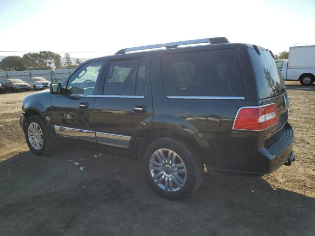 Photo 2 from auction – 2011 LINCOLN NAVIGATOR with VIN 5LMJJ2J5XBEJ00290