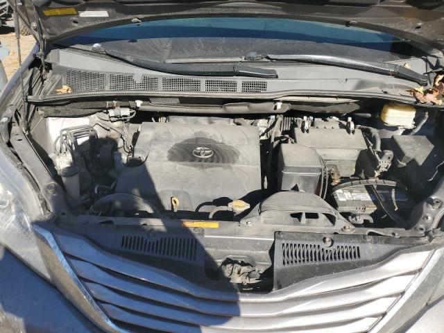 Photo 12 from auction – 2016 TOYOTA SIENNA XLE with VIN 5TDDK3DC1GS144018