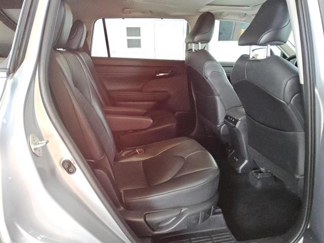 Photo 11 from auction – 2021 TOYOTA HIGHLANDER with VIN 5TDGZRBH0MS549843