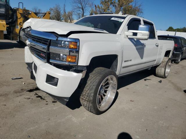 CHEVROLET SILVERADO 2015 with VIN 1GC1KWE83FF672530 - Photo from auction