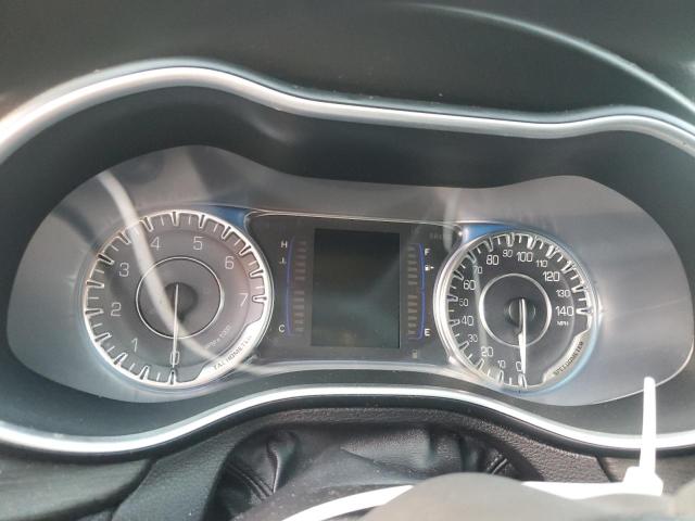 Photo 9 from auction – 2015 CHRYSLER 200 LIMITE with VIN 1C3CCCAB0FN521001