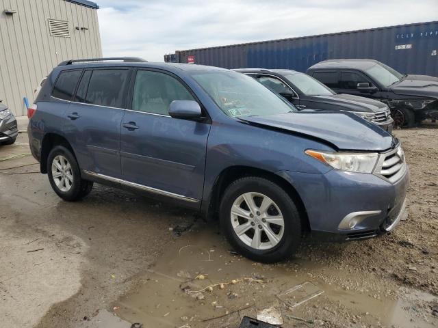 Photo 4 from auction – 2013 TOYOTA HIGHLANDER with VIN 5TDBK3EH9DS263657