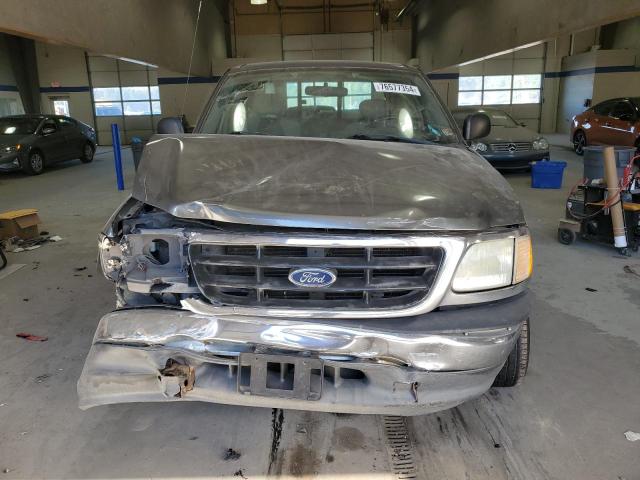 Photo 5 from auction – 2003 FORD F150 with VIN 1FTRX17263NA82310