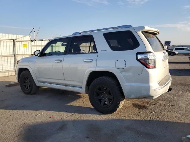 Фото 2 с аукциона – 2015 TOYOTA 4RUNNER SR с VIN JTEBU5JR5F5223603