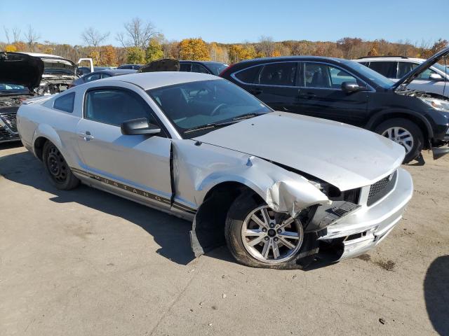 Photo 4 from auction – 2008 FORD MUSTANG with VIN 1ZVHT80N085142168