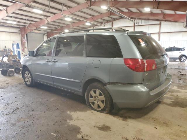 Photo 2 from auction – 2010 TOYOTA SIENNA CE with VIN 5TDKK4CC8AS307172