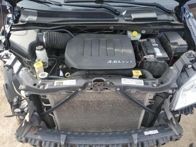 Photo 12 from auction – 2015 CHRYSLER TOWN & COU with VIN 2C4RC1BGXFR654906
