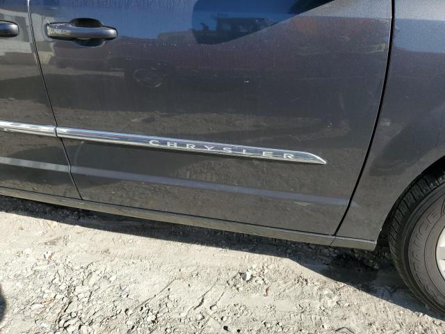 Photo 13 from auction – 2016 CHRYSLER TOWN & COU with VIN 2C4RC1BG1GR299514