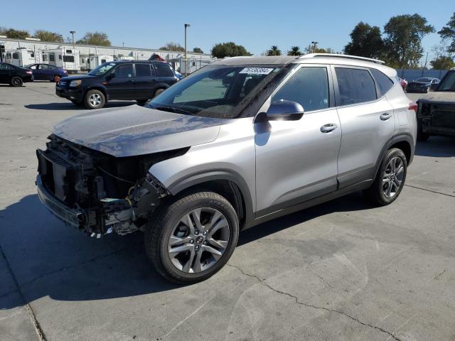 KIA SELTOS S 2021 with VIN KNDEU2AA7M7156370 - Photo from auction