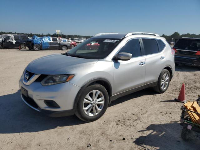 NISSAN ROGUE S 2015 with VIN KNMAT2MT2FP552675 - Photo from auction