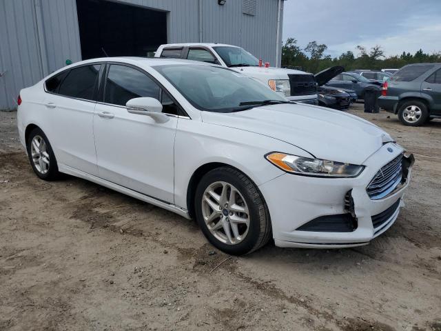 Photo 4 from auction – 2014 FORD FUSION SE with VIN 3FA6P0HD3ER112138