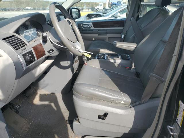 Photo 7 from auction – 2010 CHRYSLER TOWN & COU with VIN 2A4RR5D15AR468045