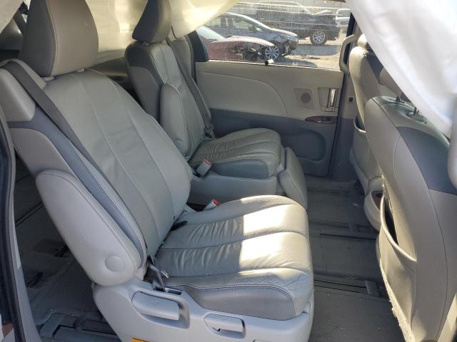 Photo 11 from auction – 2013 TOYOTA SIENNA XLE with VIN 5TDDK3DC1DS063337