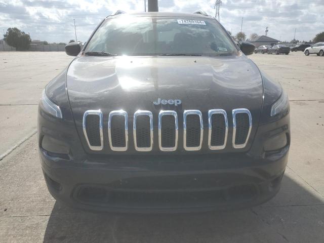 Photo 5 from auction – 2016 JEEP CHEROKEE L with VIN 1C4PJLCB8GW284396