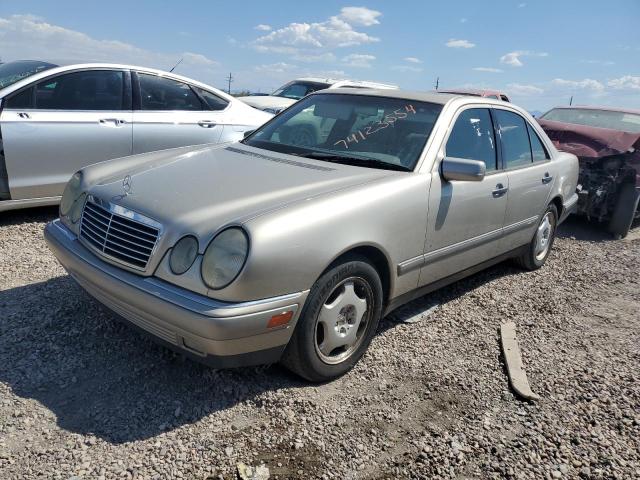 MERCEDES-BENZ E 420 1997 with VIN WDBJF72F2VA274233 - Photo from auction