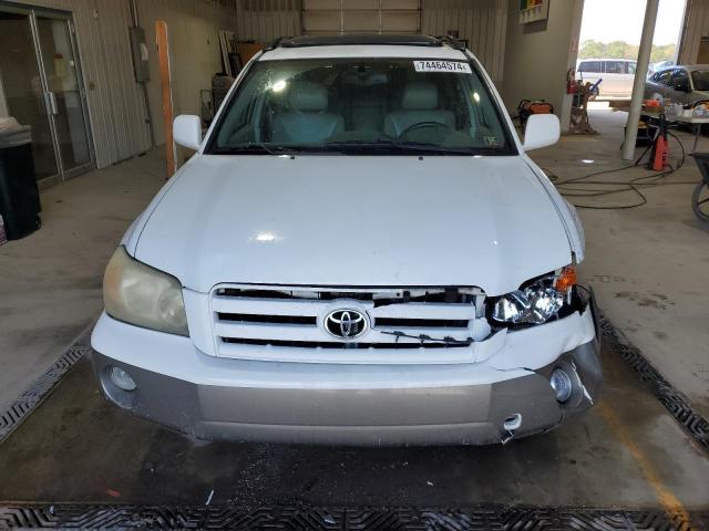 Photo 5 from auction – 2004 TOYOTA HIGHLANDER with VIN JTEDP21A940017400