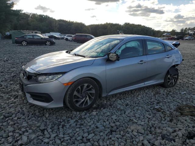 HONDA CIVIC EX 2018 con VIN 2HGFC2F76JH519232 - Foto de la subasta