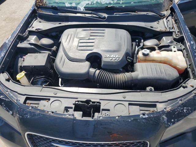 Photo 11 from auction – 2017 CHRYSLER 300C with VIN 2C3CCAEGXHH596813