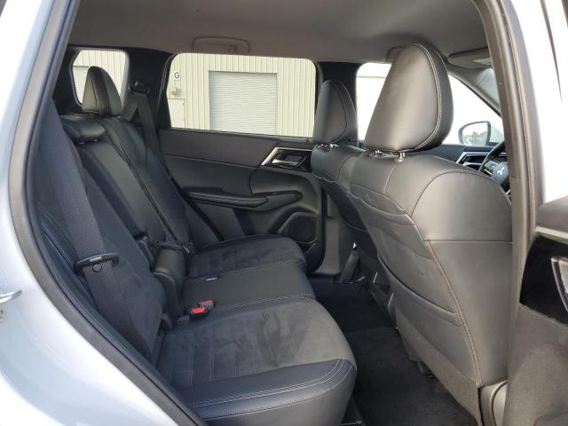 Photo 11 from auction – 2024 MITSUBISHI OUTLANDER with VIN JA4J4VA87RZ032084