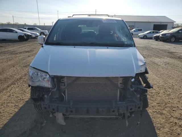 Photo 5 from auction – 2016 CHRYSLER TOWN & COU with VIN 2C4RC1BG1GR118573