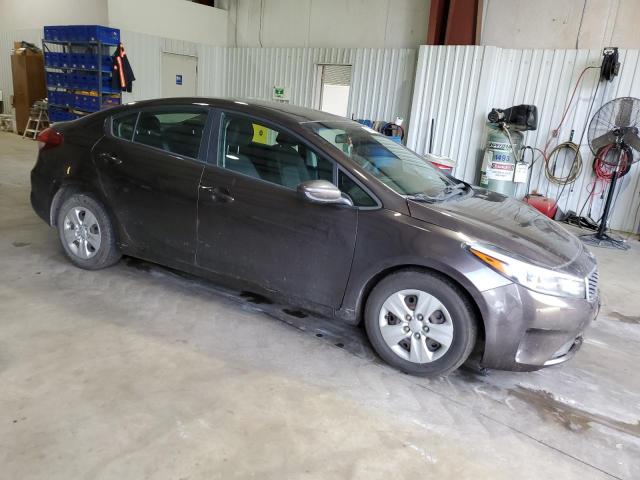 Photo 4 from auction – 2017 KIA FORTE LX with VIN 3KPFL4A78HE095690