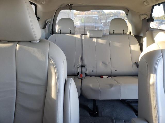 Photo 10 from auction – 2014 TOYOTA SIENNA XLE with VIN 5TDDK3DC2ES076096