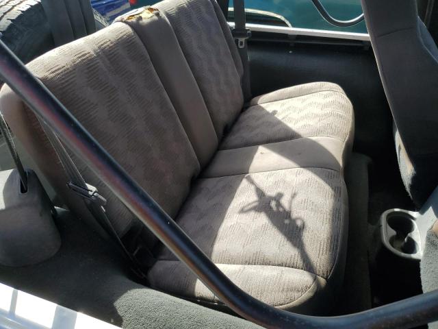 Photo 10 from auction – 2004 JEEP WRANGLER / with VIN 1J4FA49SX4P776775