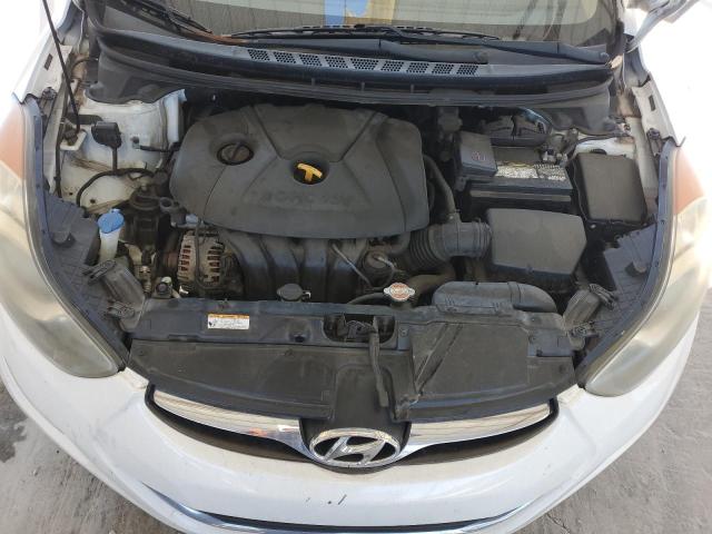 Photo 11 from auction – 2012 HYUNDAI ELANTRA GL with VIN 5NPDH4AE5CH139852