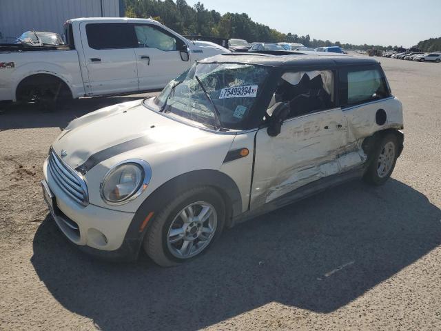 MINI COOPER 2013 with VIN WMWSU3C5XDT679220 - Photo from auction