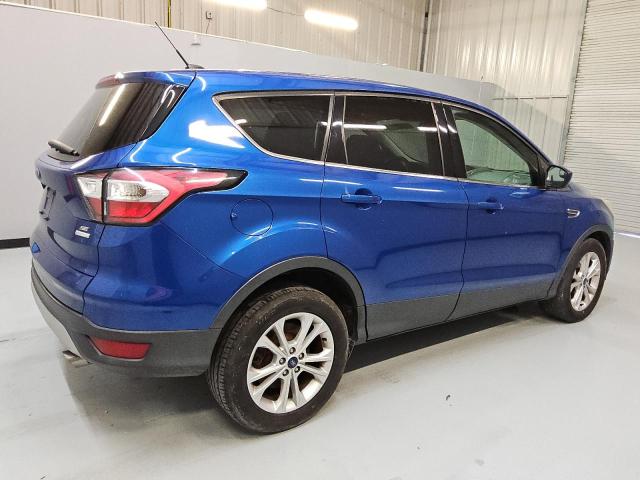 Photo 3 from auction – 2017 FORD ESCAPE SE with VIN 1FMCU0GD0HUC47674