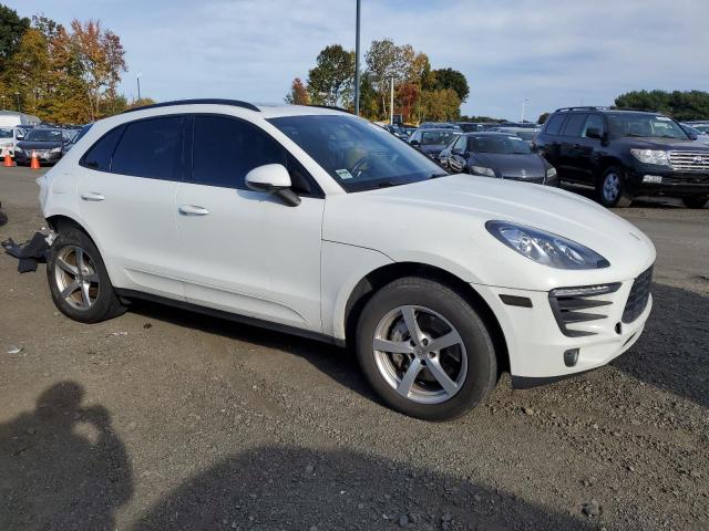 Photo 4 from auction – 2015 PORSCHE MACAN S with VIN WP1AB2A53FLB42045