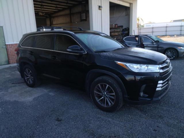 Photo 4 from auction – 2017 TOYOTA HIGHLANDER with VIN 5TDJZRFH2HS386022