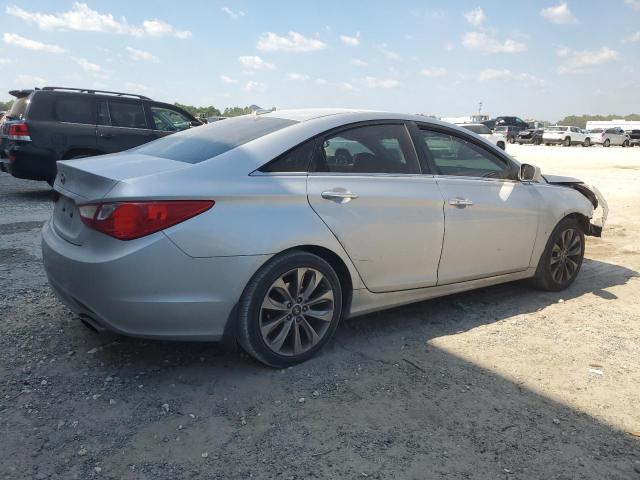 Photo 3 from auction – 2011 HYUNDAI SONATA SE with VIN 5NPEC4AB6BH315976