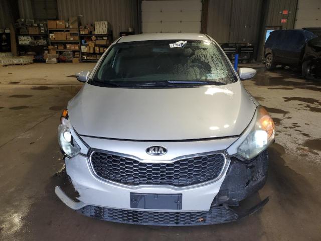 Photo 5 from auction – 2016 KIA FORTE LX with VIN KNAFX4A67G5555828